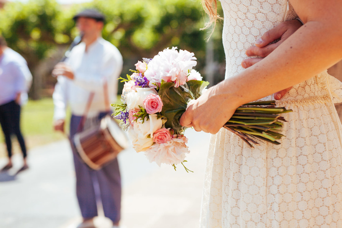 10 El ramo de la novia - Forografos bodas Getxo, Bizkaia