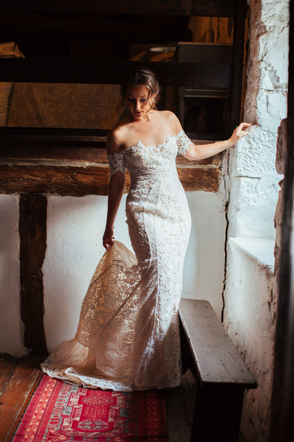 Destination Wedding abroad Basque Country. Wedding Photographer Spain.