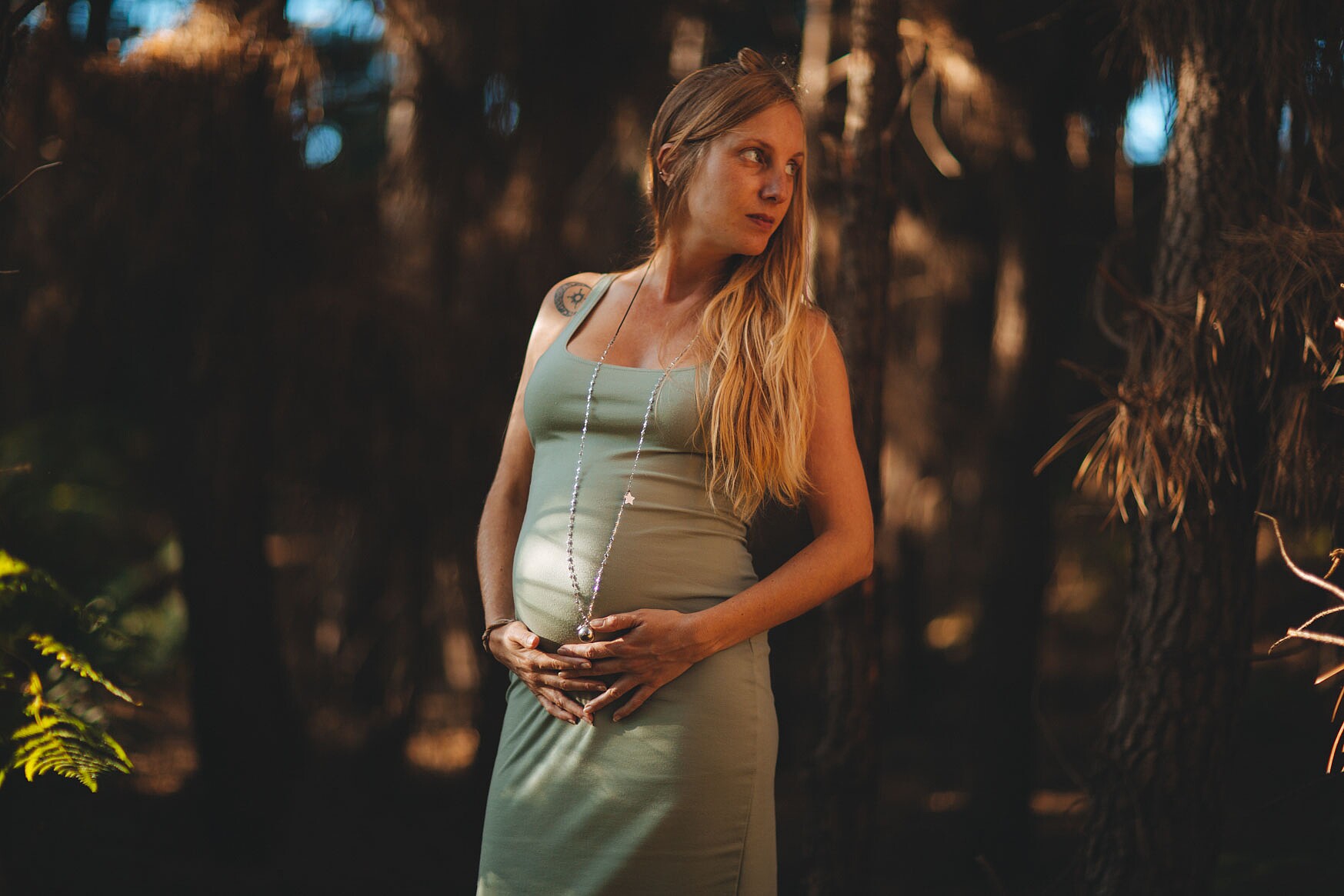 fotografo embarazo playa Azkorri Getxo-103