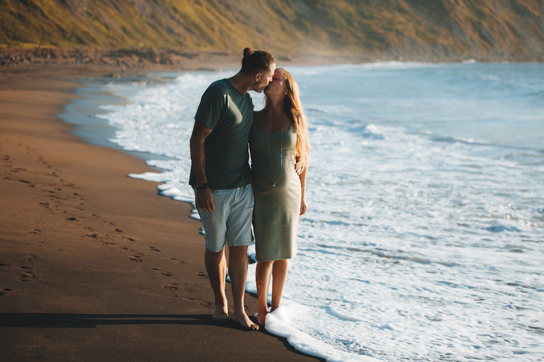 fotografo embarazo playa Azkorri Getxo-116
