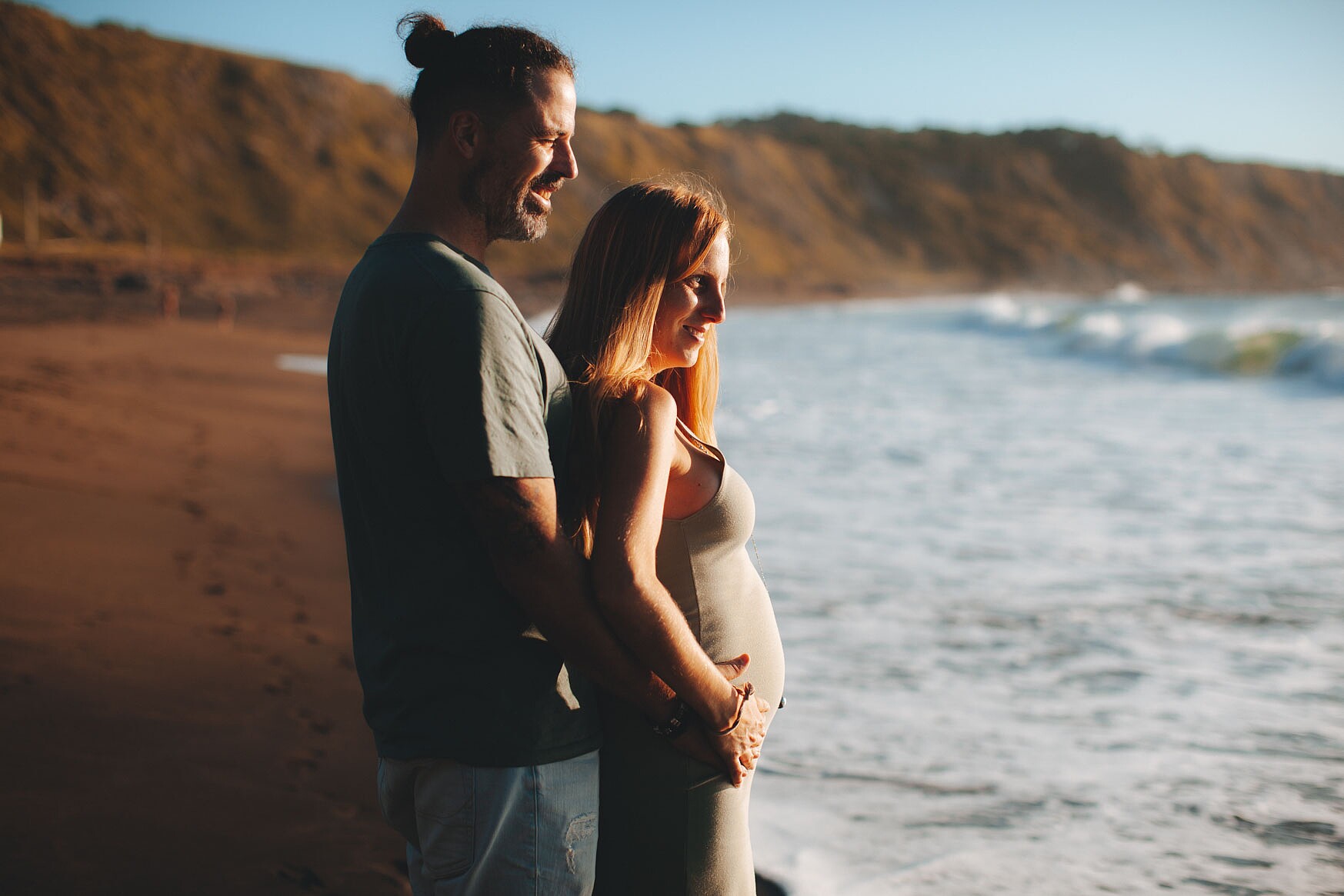fotografo embarazo playa Azkorri Getxo-117