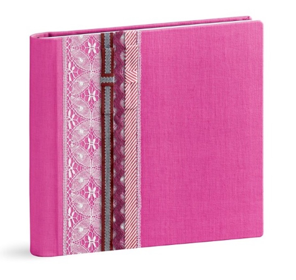 16 Album niña fotografo comunion, bautizo y sesiones Bilbao