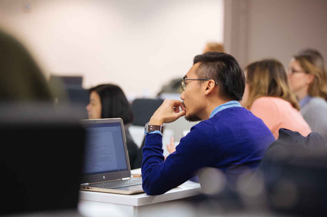 21 Fotografia conferencias, actos, clases magistrales, actividades académicas, Bilbao